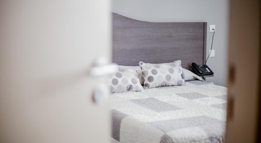 אונדאיי Annexe Hotel De La Gare מראה חיצוני תמונה